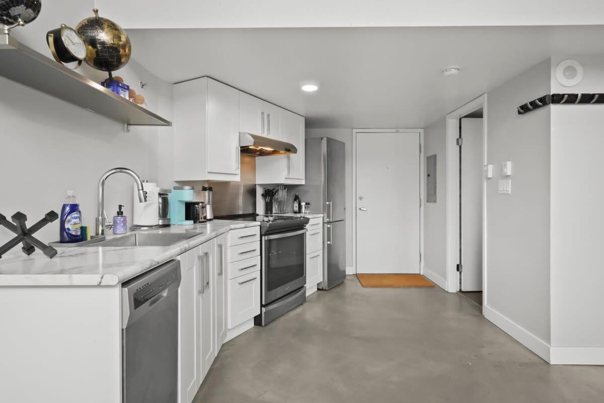 One Of A Kind Loft In Gastown With Free Parking Apartamento Vancouver